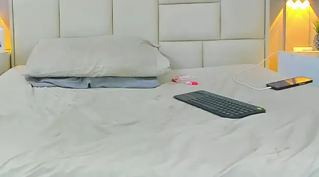 angel adamx online show from 02-27-25, 06:07