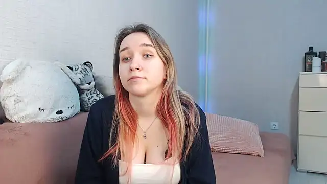 lovely hayley online show from 02-11-26, 09:31