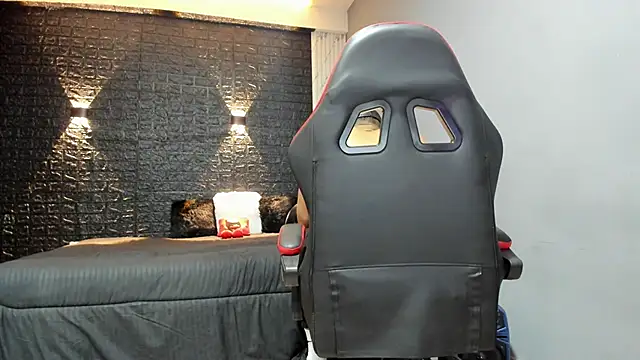 taurus boy1 online show from 10-20-25, 03:29