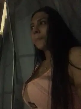 bellinii07 online show from 02-13-25, 03:18