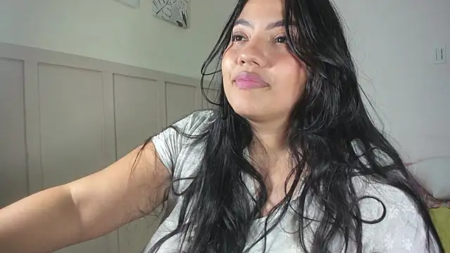 Snapshot of AvrilRizoX chatting on 01-16-25, 03:23 AvrilRizoX online show from 01-16-25, 03:23