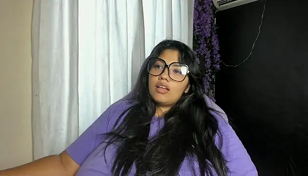 Snapshot of AvrilRizoX chatting on 04-30-26, 04:13 AvrilRizoX online show from 04-30-26, 04:13