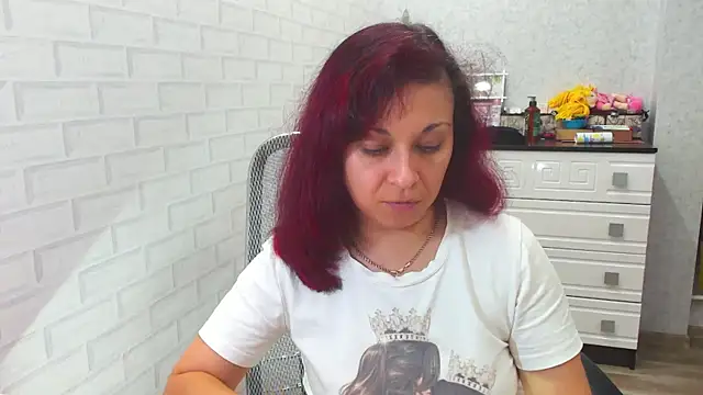 Snapshot of TeasyLana chatting on 12-05-24, 04:34 TeasyLana online show from 12-05-24, 04:34