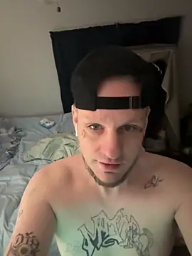 Snapshot of VixyGang chatting on 02-15-26, 12:07 VixyGang online show from 02-15-26, 12:07