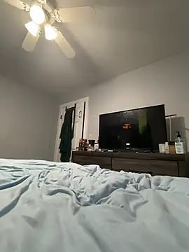 Snapshot of VixyGang chatting on 02-18-26, 05:31 VixyGang online show from 02-18-26, 05:31