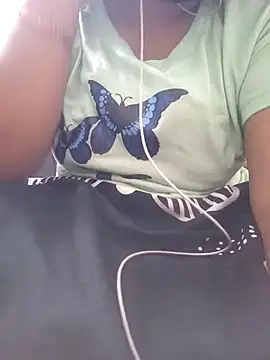 Snapshot of Aishu-tamil09 chatting on 12-09-24, 06:35 Aishu-tamil09 online show from 12-09-24, 06:35