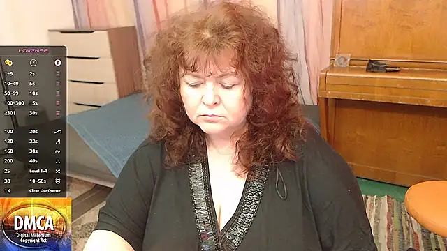 RoseRed69 online show from 02-07-25, 08:22