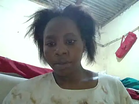 Queen loveer online show from 02-15-25, 06:44