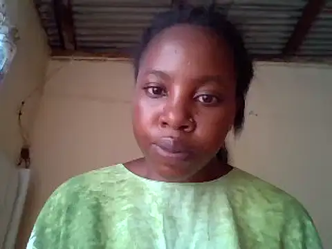 Queen loveer online show from 02-18-25, 02:27