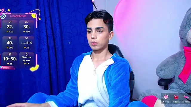 OwenBluee online show from 04-20-26, 12:35