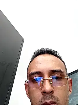 paisa233 online show from 11-06-25, 06:31