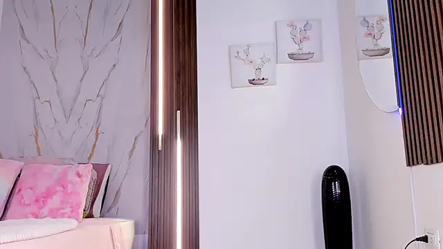 mia six66 online show from 04-04-26, 12:13