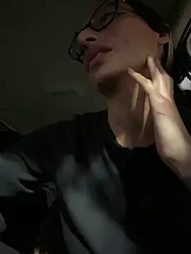 myloveforyouu online show from 11-09-25, 12:42