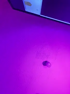 Ivann4 online show from 03-05-25, 06:01