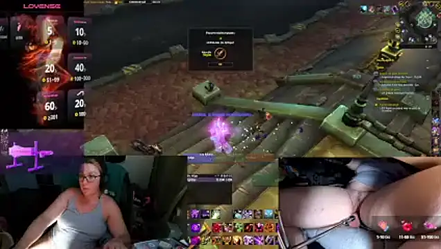 Snapshot of lili-hot-77 chatting on 09-17-25, 07:04 lili-hot-77 online show from 09-17-25, 07:04