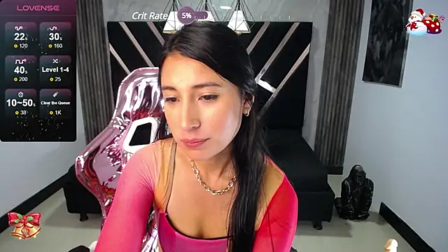 Snapshot of lizzyluk_ch chatting on 12-14-24, 02:31 lizzyluk ch online show from 12-14-24, 02:31