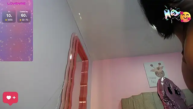 Snapshot of lizzyluk_ch chatting on 02-11-25, 08:10 lizzyluk ch online show from 02-11-25, 08:10