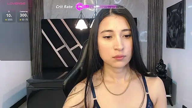 Snapshot of lizzyluk_ch chatting on 09-28-25, 12:10 lizzyluk ch online show from 09-28-25, 12:10