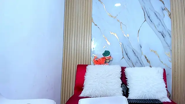 Luluu 08 online show from 03-15-26, 01:17