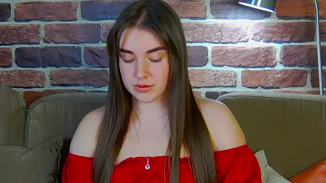 Sofia Hugs online show from 03-02-26, 05:09