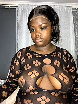 Snapshot of HornyxLadie chatting on 11-07-25, 12:10 HornyxLadie online show from 11-07-25, 12:10