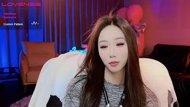 Snapshot of JoooJo_ chatting on 02-25-25, 05:25 JoooJo online show from 02-25-25, 05:25