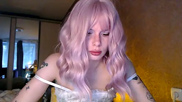 Vienaxtexasxparis online show from 06-30-26, 05:36