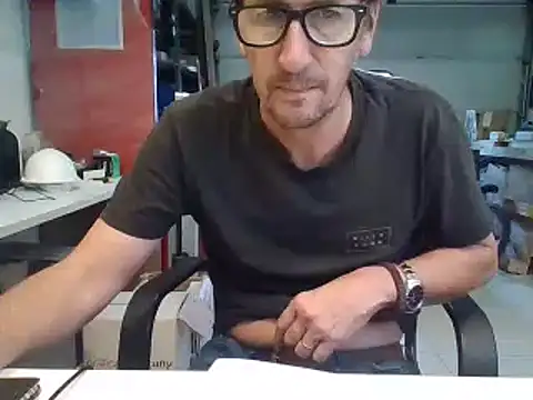 Snapshot of Raimundo1971 chatting on 03-10-26, 05:29 Raimundo1971 online show from 03-10-26, 05:29