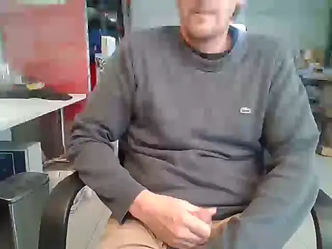 Snapshot of Raimundo1971 chatting on 05-11-26, 07:00 Raimundo1971 online show from 05-11-26, 07:00