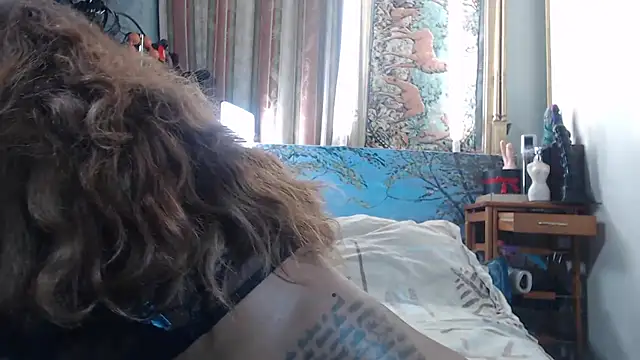 Snapshot of Jennytop chatting on 06-20-26, 05:38 Jennytop online show from 06-20-26, 05:38