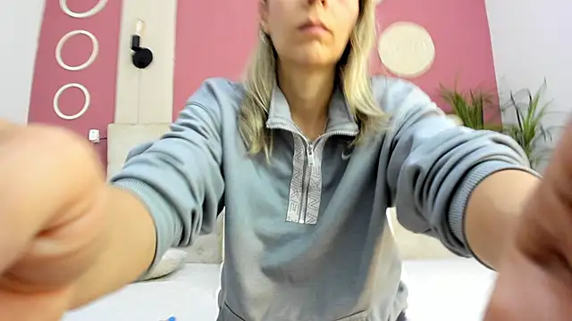 Snapshot of Anastasiapriest chatting on 07-16-26, 11:49 Anastasiapriest online show from 07-16-26, 11:49