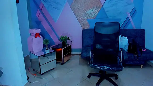 Snapshot of AngelaCoffee chatting on 09-28-25, 09:58 AngelaCoffee online show from 09-28-25, 09:58