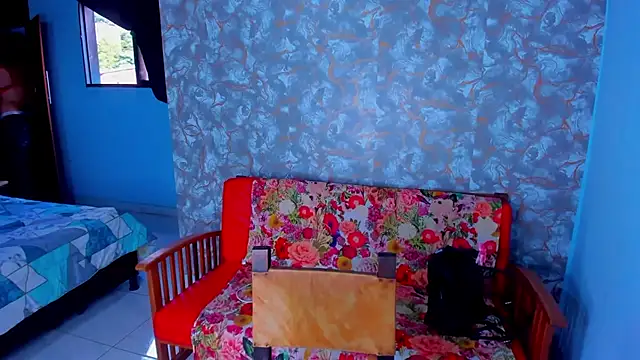 Snapshot of AngelaCoffee chatting on 12-15-25, 10:14 AngelaCoffee online show from 12-15-25, 10:14