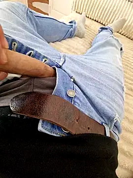 Alexo69byby69 online show from 12-16-25, 12:21