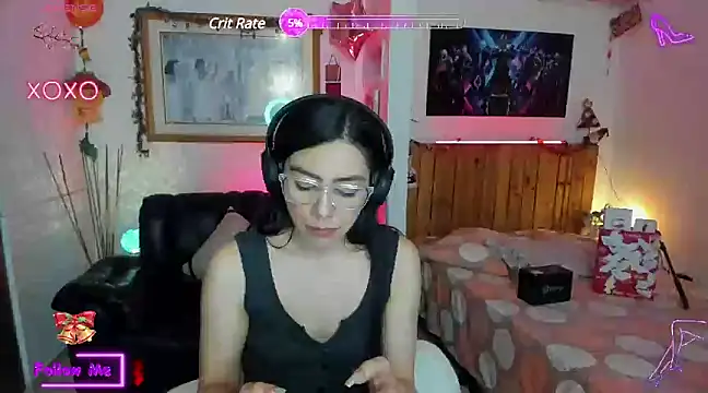 LauGrayJ online show from 12-31-24, 03:23