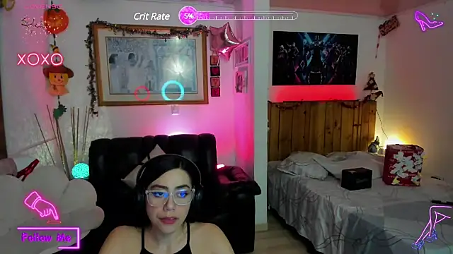 LauGrayJ online show from 02-15-25, 04:03