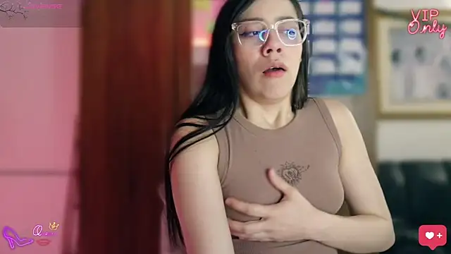 LauGrayJ online show from 03-22-26, 12:47