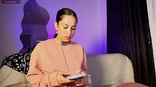 Madeline Dreams online show from 09-14-25, 09:19