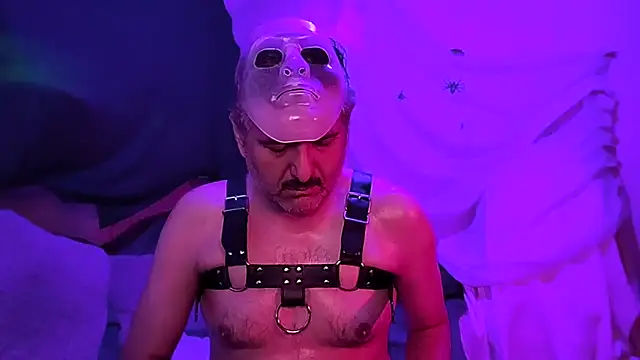 BushBator online show from 10-19-25, 07:42