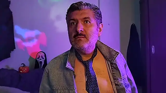 BushBator online show from 10-22-25, 06:57