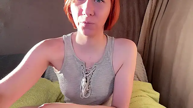 Snapshot of Caliiie-of chatting on 03-06-25, 07:03 Caliiie-of online show from 03-06-25, 07:03