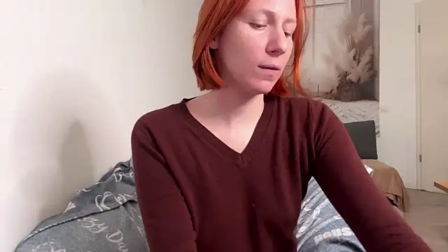 Snapshot of Caliiie-of chatting on 10-09-25, 08:01 Caliiie-of online show from 10-09-25, 08:01