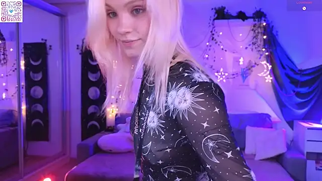 Moonlight Mia online show from 04-10-26, 07:40