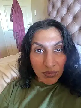 Snapshot of Indianbutter11 chatting on 03-09-25, 12:09 Indianbutter11 online show from 03-09-25, 12:09