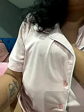 Snapshot of Indianbutter11 chatting on 11-17-25, 07:52 Indianbutter11 online show from 11-17-25, 07:52