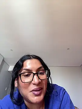 Snapshot of Indianbutter11 chatting on 12-14-25, 07:58 Indianbutter11 online show from 12-14-25, 07:58