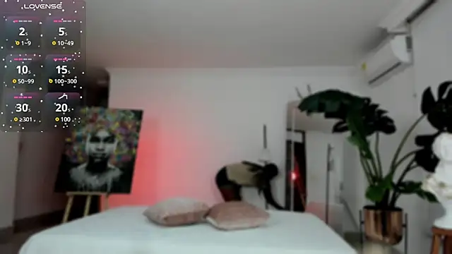 JANYLOVE   online show from 02-03-25, 11:20