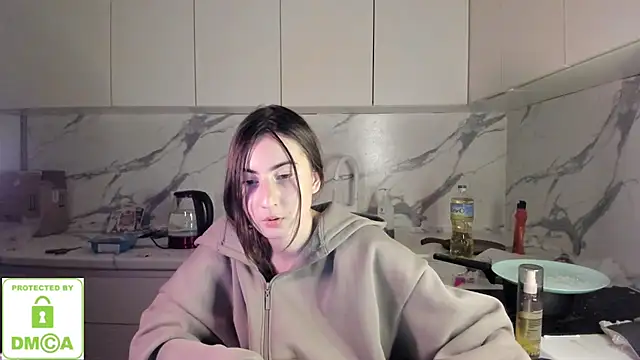 Ayesha Thebestt online show from 01-07-26, 04:42