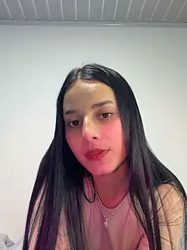 Snapshot of _vaness chatting on 02-10-26, 05:11 vaness online show from 02-10-26, 05:11