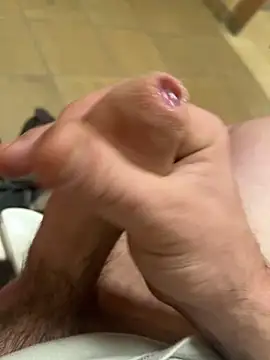 Bolo23693 online show from 11-18-25, 06:56